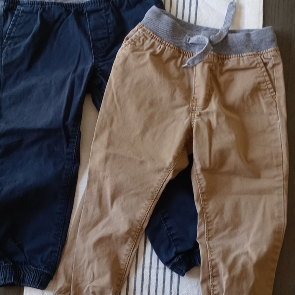 2pairs, Oshkosh B'gosh twill jogger pants, 3T